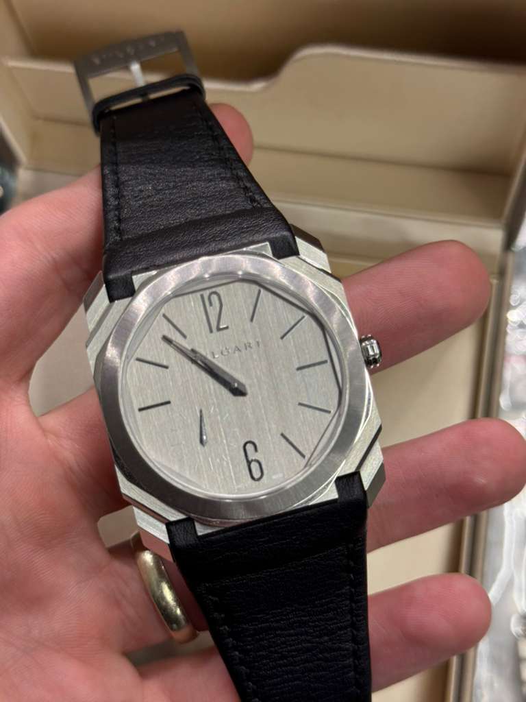 Bvlgari Octo Finissimo - 40 MM - Titanium - Silver Dial - 102711