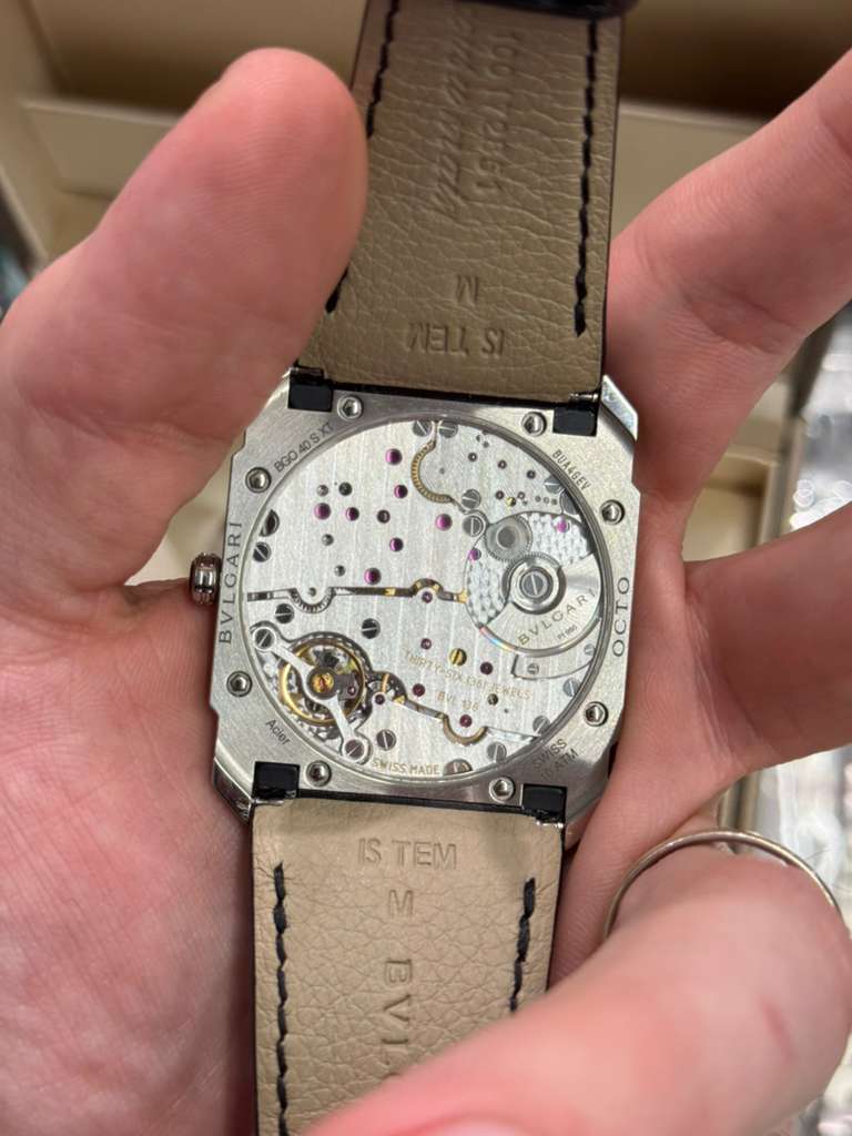 Bvlgari Octo Finissimo - 40 MM - Titanium - Silver Dial - 102711