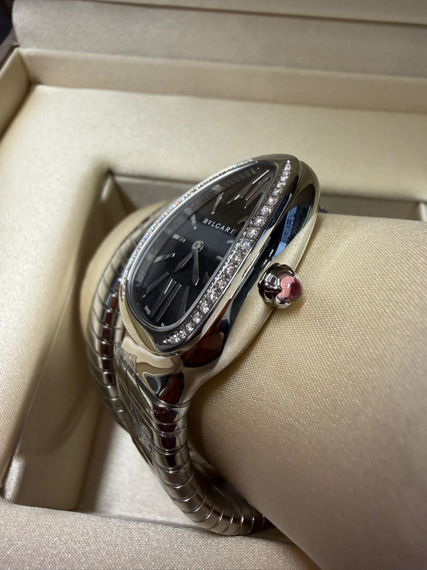 Bvlgari Serpenti Tubogas - 35 MM - Stainless Steel - Black Dial - 103524