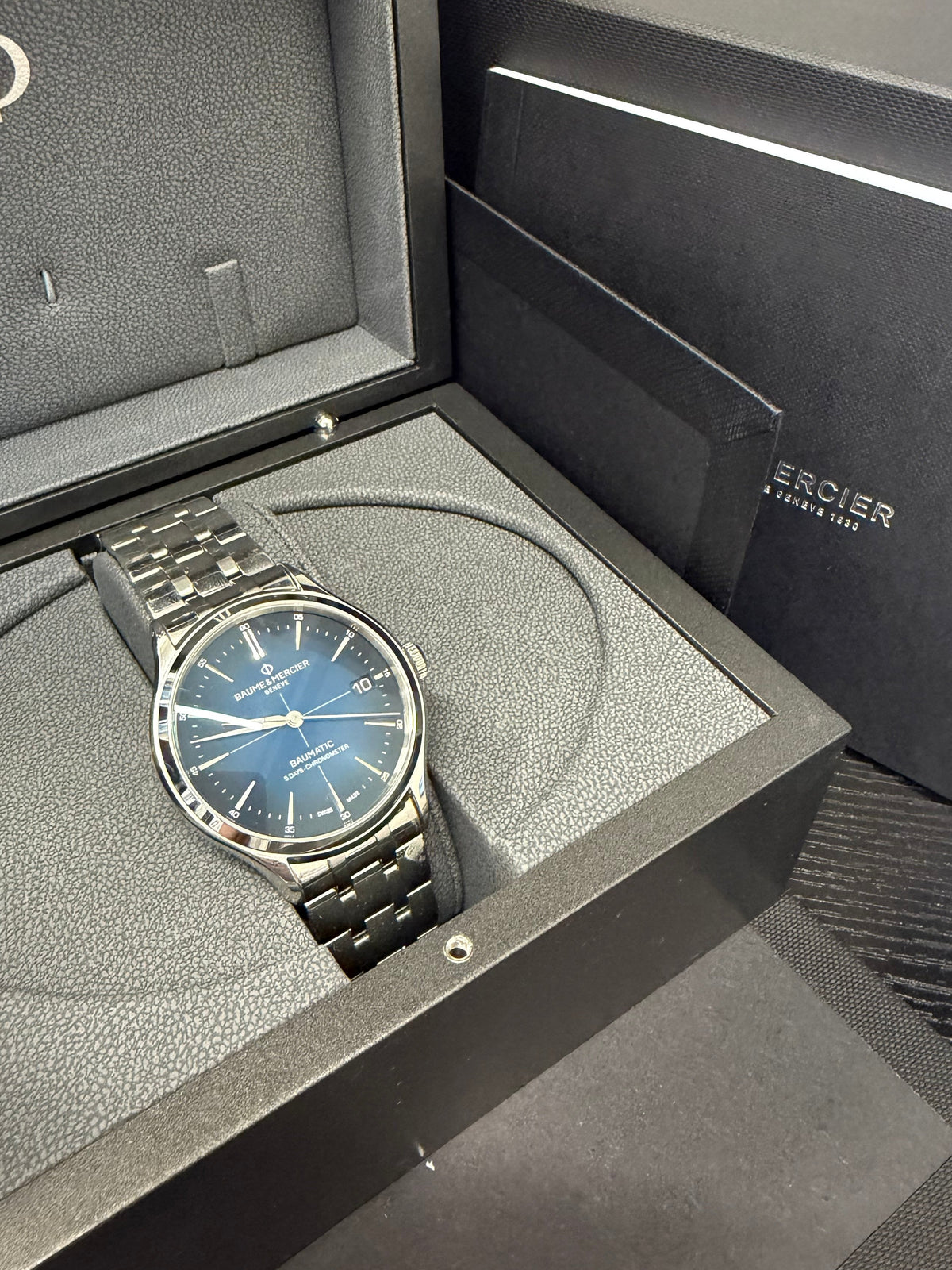 Baume &amp; Mercier Clifton Baumatic - 40 MM - Stainless Steel - Blue Gradient Dial - Stainless Steel Bracelet - 10468