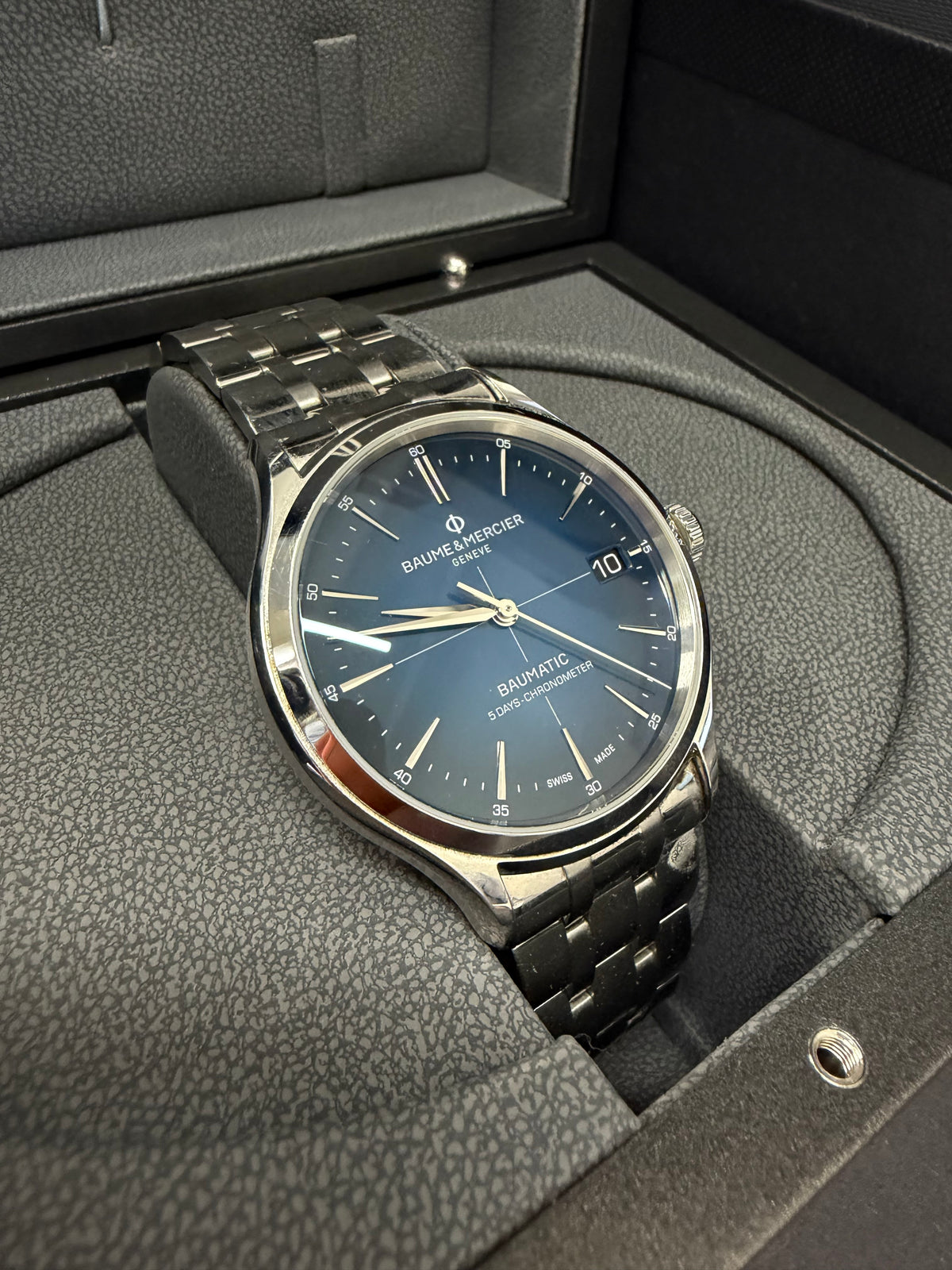 Baume &amp; Mercier Clifton Baumatic - 40 MM - Stainless Steel - Blue Gradient Dial - Stainless Steel Bracelet - 10468