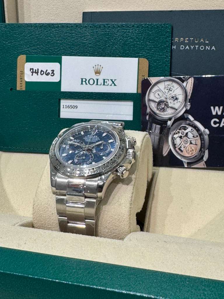 Rolex Cosmograph Daytona - 40 MM - White Gold - 116509-0071