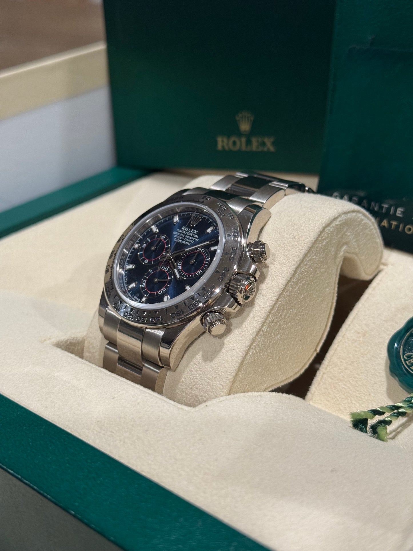 Rolex Cosmograph Daytona - 40 MM - White Gold - 116509-0071