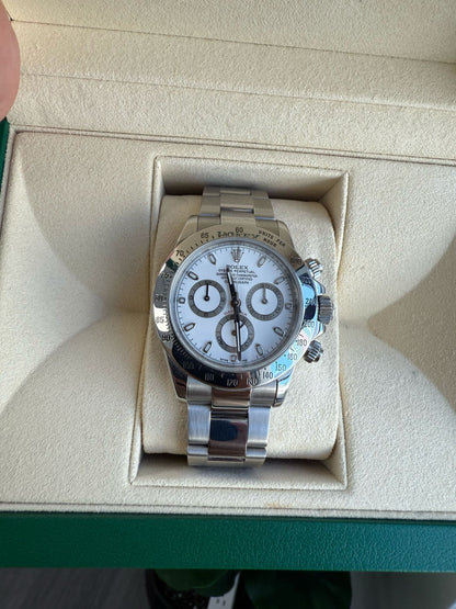 Rolex Oyster Perpetual Daytona Watch - 40 MM - Oyster Bracelet - White Dial - 116520-0016