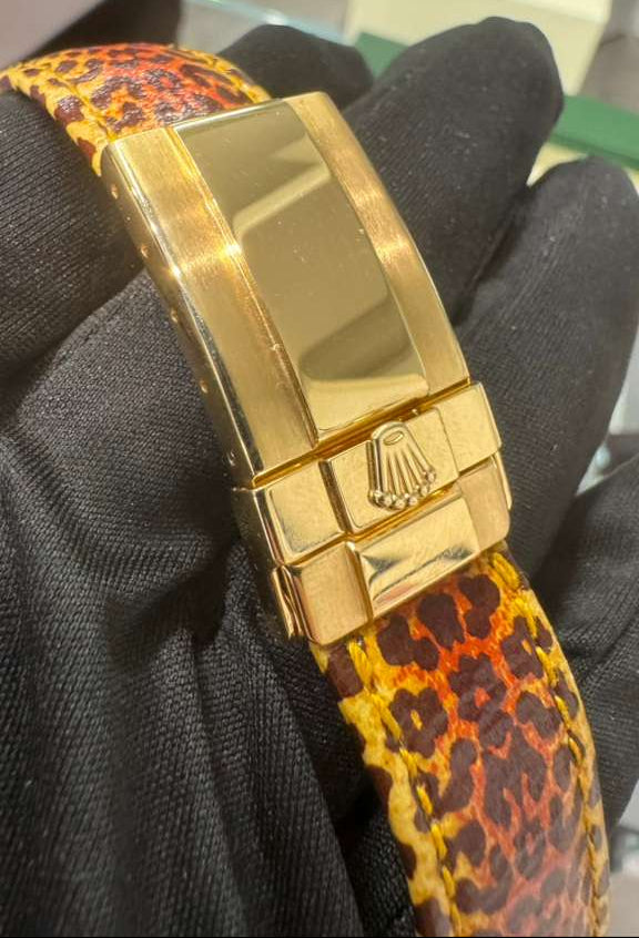 Rolex Daytona "Leopard" - 40 MM - Yellow Gold - 116598SACO