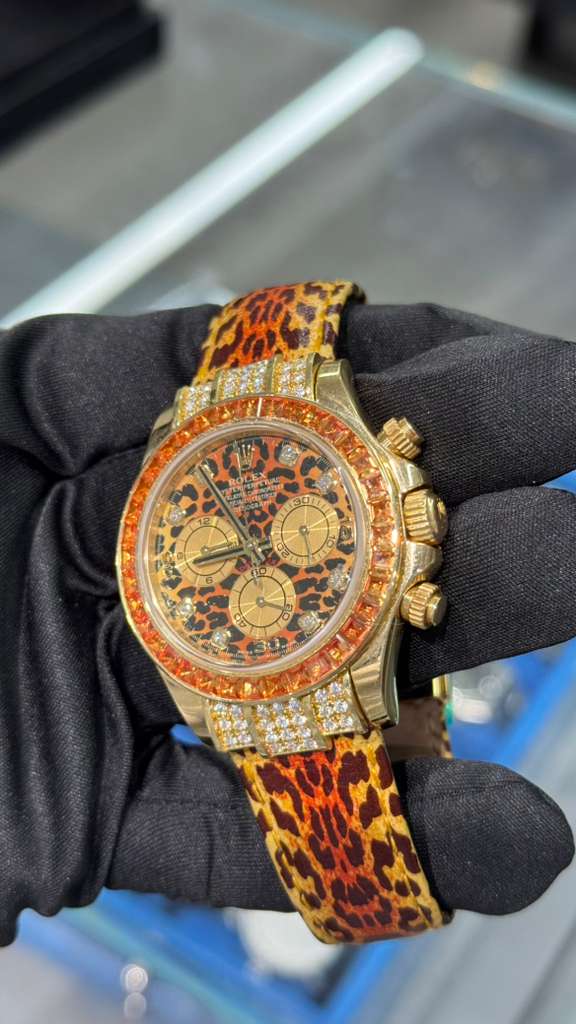 Rolex Daytona "Leopard" - 40 MM - Yellow Gold - 116598SACO