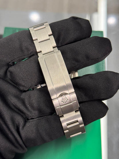 Rolex Steel Submariner Date Watch 40MM - Oyster Bracelet - Black Dial - 116610LN