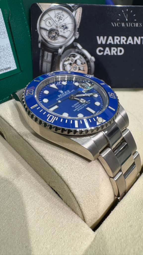 Rolex Smurf White Gold Submariner Watch 40MM - Oyster Bracelet - Blue Dial - 116619LB
