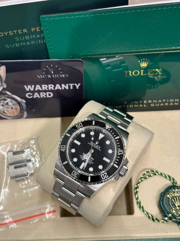 Rolex Oystersteel Submariner 41MM - Oyster Bracelet - Black No Date Dial - 124060