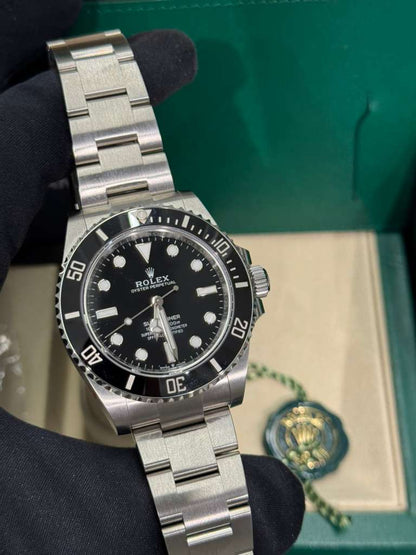 Rolex Oystersteel Submariner 41MM - Oyster Bracelet - Black No Date Dial - 124060