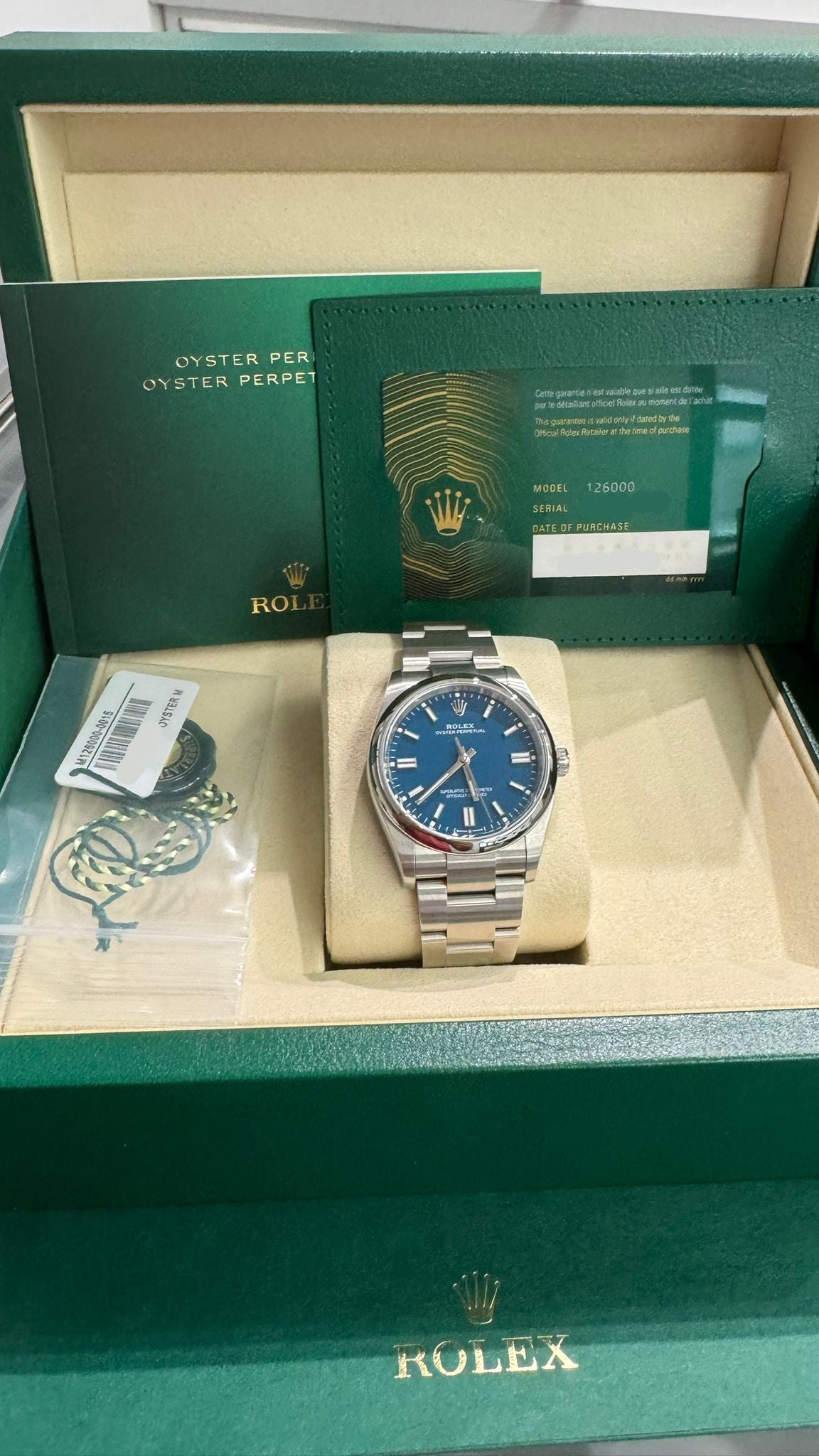 Rolex Oyster Perpetual - Stainless Steel - 36 MM - Oyster Bracelet - Med Blue Dial - 126000-0003