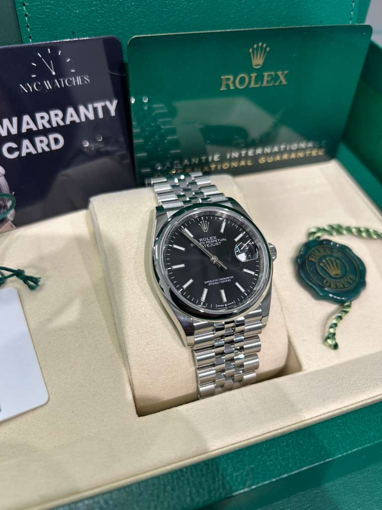 Rolex Stainless Steel Datejust - 36 MM - Jubilee Bracelet - Domed Bezel - Black Dial - 126200 bkij