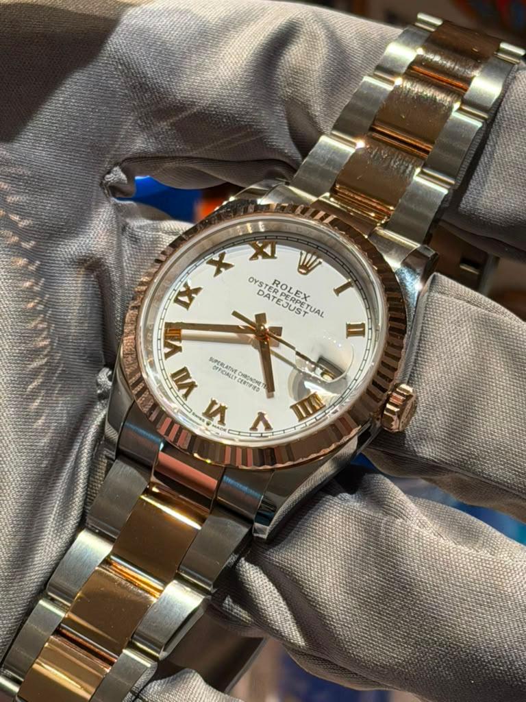 Rolex Stainless Steel And Pink Gold Datejust - 36 MM - Oyster Bracelet - Fluted Bezel - White Roman Dial - 126231-0016