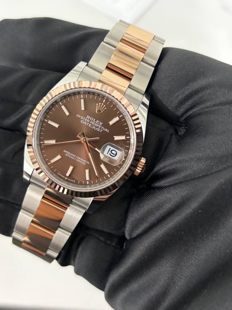 Rolex Datejust 36 Chocolate Dial - 36 MM - Oystersteel &amp; 18K Everose Gold - Fluted Bezel - Oyster Bracelet - 126231-0044