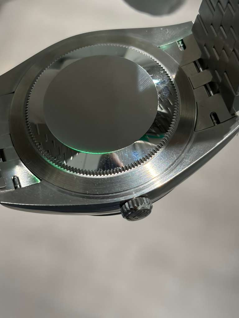 Rolex Stainless Steel Datejust 41 Date Watch - 41 MM - Jubilee Bracelet - Smooth Bezel - Blue Dial - 126300 blij