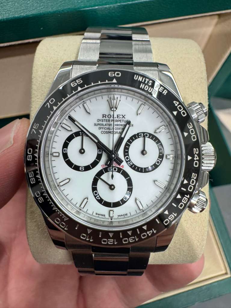 Rolex Oystersteel Cosmograph Daytona Watch - 40 MM - Oyster Bracelet - Black Cerachrom Bezel - White Index Dial - 126500ln wio