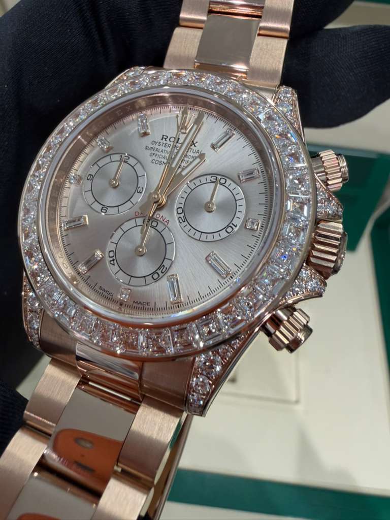 Rolex Cosmograph Daytona Baguette Bezel - 40 MM - Rose Gold - 126595TBR-0001
