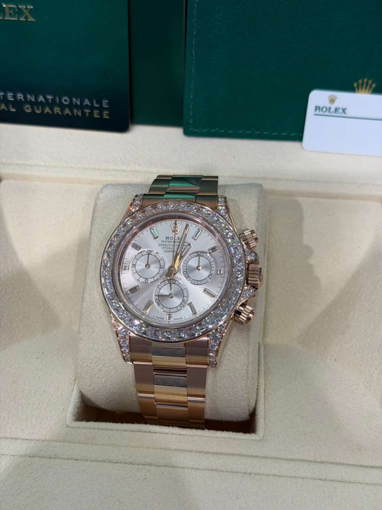 Rolex Cosmograph Daytona Baguette Bezel - 40 MM - Rose Gold - 126595TBR-0001