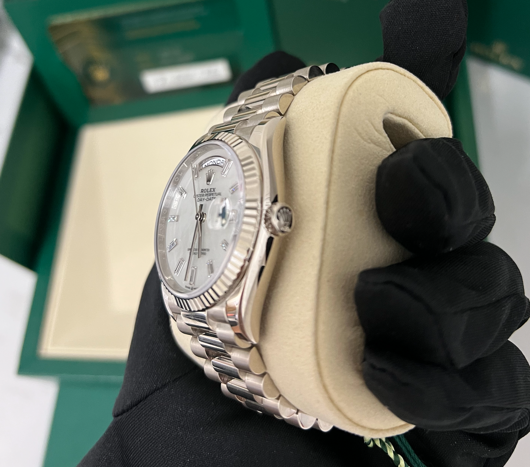 Rolex Day-Date - 36 MM - White Gold - MoP White Dial - 128239-0065