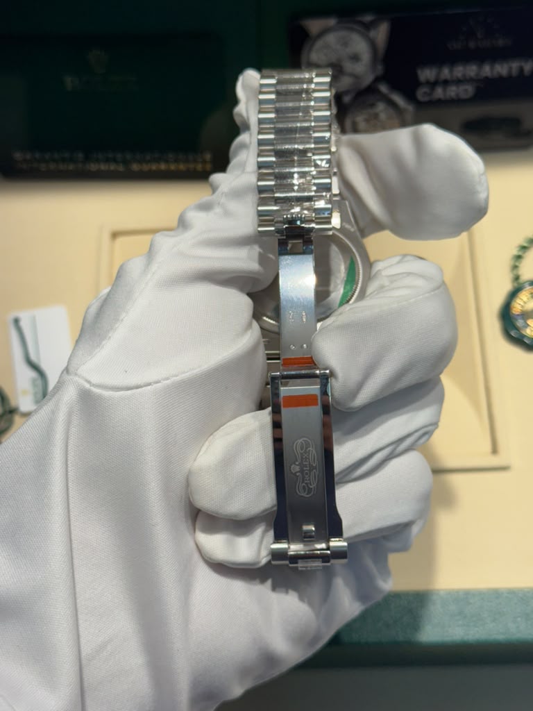 Rolex Day-Date 36 - 36 MM - Platinum - Ice Blue Diamond Dial - 128396TBR-0003
