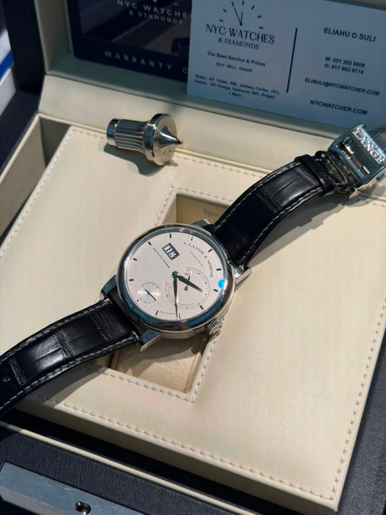 A. Lange & Söhne Lange 31 - 46 MM - Platinum - Silver Dial - 130.025F