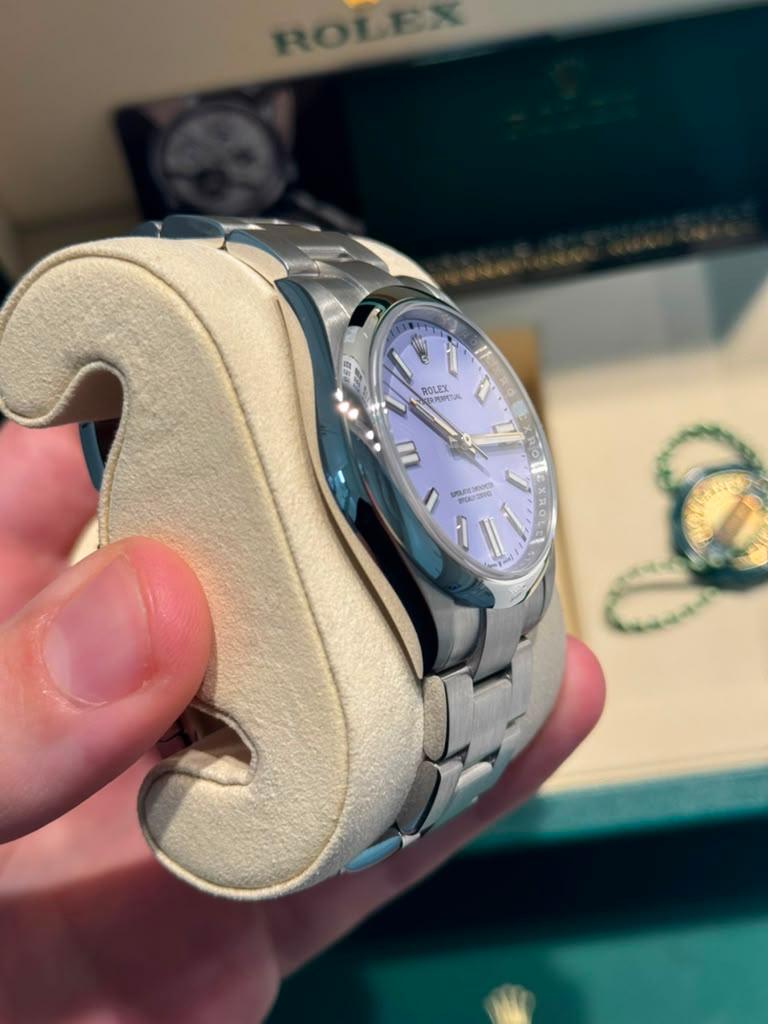 Rolex Oyster Perpetual - Stainless Steel - 41 MM - Oyster Bracelet - Lavender Dial - Domed Bezel - 134300-0012
