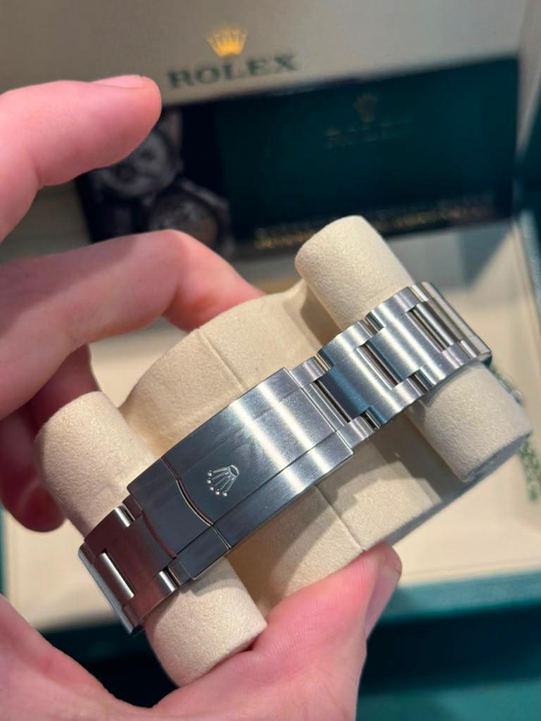 Rolex Oyster Perpetual - Stainless Steel - 41 MM - Oyster Bracelet - Lavender Dial - Domed Bezel - 134300-0012