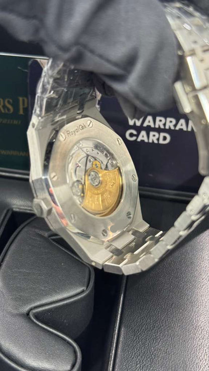 Audemars Piguet - Royal Oak - 41 MM - Steel - 15400ST.OO.1220ST.02