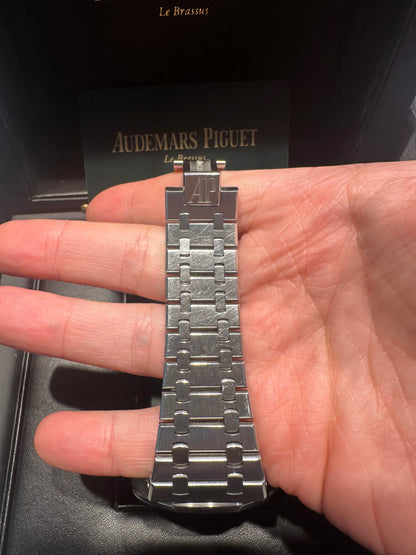 Audemars Piguet - Royal Oak - 41 MM - Steel - 15400ST.OO.1220ST.04
