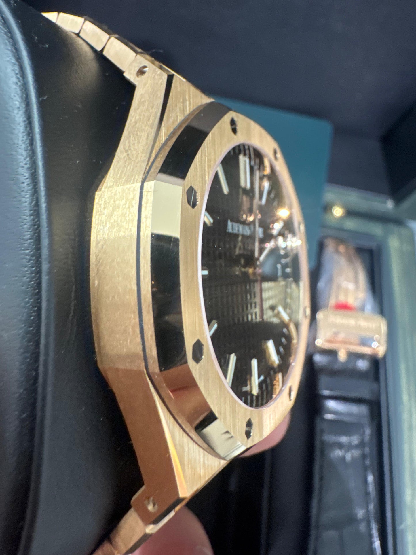 Audemars Piguet - Royal Oak - 41 MM - Rose Gold - 15500OR.OO.1220OR.01