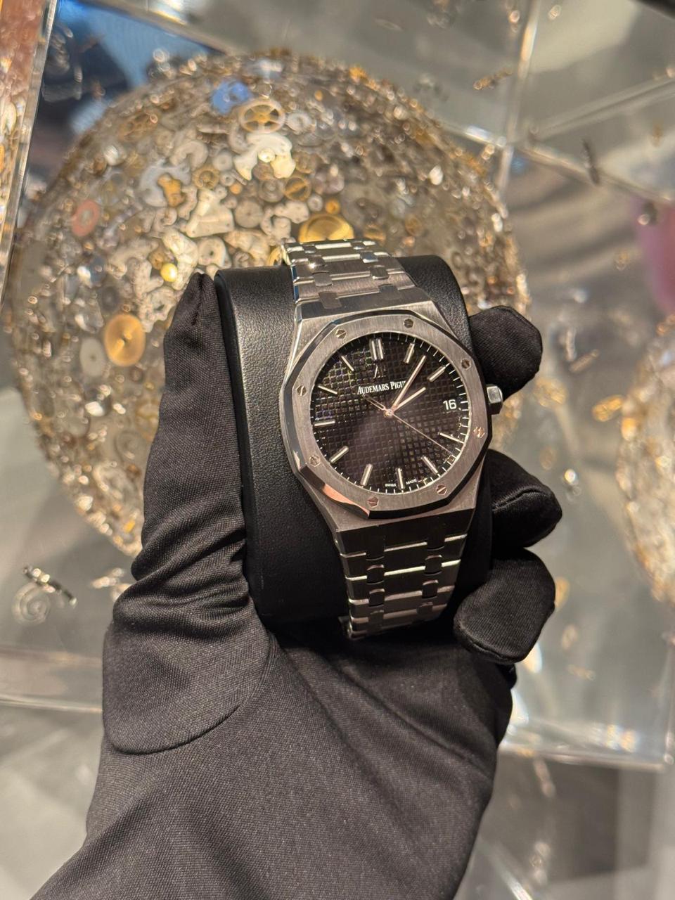 Audemars Piguet - Royal Oak - 41 MM - Steel- 15500ST.OO.1220ST.03