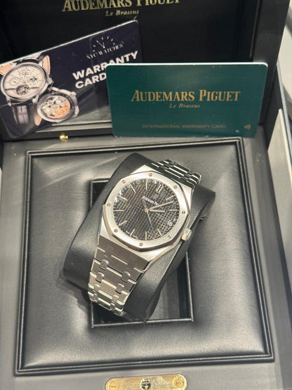 Audemars Piguet - Royal Oak - 41 MM - Steel- 15500ST.OO.1220ST.03