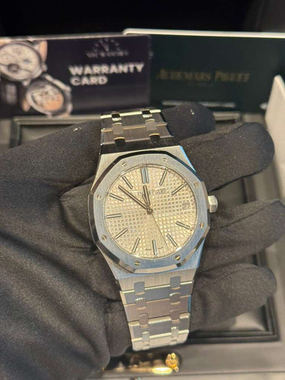 Audemars Piguet - Royal Oak "50ᵀᴴ Anniversary" - 41 MM - Steel - 15510ST.OO.1320ST.03