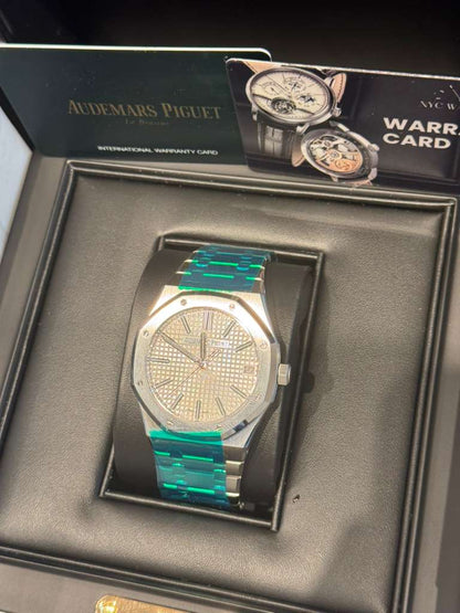 Audemars Piguet - Royal Oak "50ᵀᴴ Anniversary" - 41 MM - Steel - 15510ST.OO.1320ST.03
