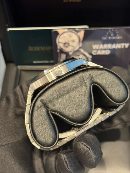 Audemars Piguet - Royal Oak "50ᵀᴴ Anniversary" - 41 MM - Steel - 15510ST.OO.1320ST.03