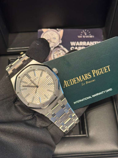 Audemars Piguet - Royal Oak "50ᵀᴴ Anniversary" - 41 MM - Steel - 15510ST.OO.1320ST.03