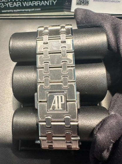 Audemars Piguet Royal Oak "50ᵀᴴ Anniversary" Stainless Steel Selfwinding 41 MM - Stainless Steel Bracelet - Grey Dial - 15510ST.OO.1320ST.05