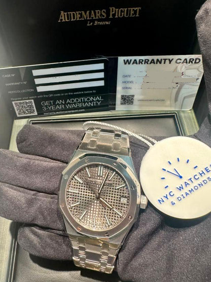 Audemars Piguet Royal Oak "50ᵀᴴ Anniversary" Stainless Steel Selfwinding 41 MM - Stainless Steel Bracelet - Grey Dial - 15510ST.OO.1320ST.05