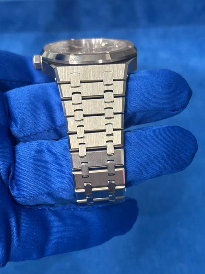 Audemars Piguet Royal Oak Stainless Steel Selfwinding 41 MM - Stainless Steel Bracelet - Bleu Nuit Dial - 15510ST.OO.1320ST.06