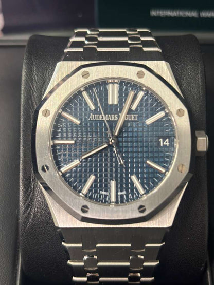 Audemars Piguet Royal Oak Stainless Steel Selfwinding 41 MM - Stainless Steel Bracelet - Bleu Nuit Dial - 15510ST.OO.1320ST.06