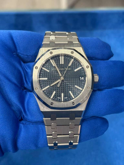 Audemars Piguet Royal Oak Stainless Steel Selfwinding 41 MM - Stainless Steel Bracelet - Bleu Nuit Dial - 15510ST.OO.1320ST.06