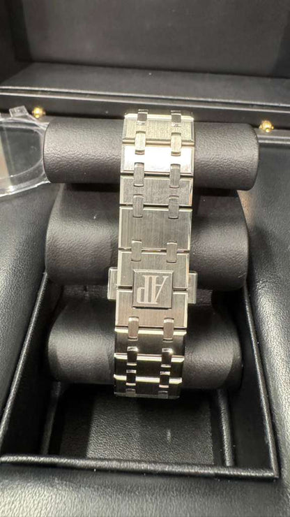 Audemars Piguet - Royal Oak "50ᵀᴴ Anniversary" - 37 MM - Steel - 15550ST.OO.1356ST.03