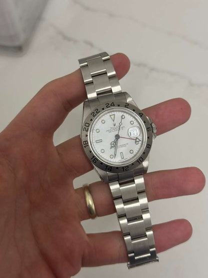 Rolex - Explorer II - 40 MM - Stainless Steel - White Dial - Oyster Bracelet - 16570 wh