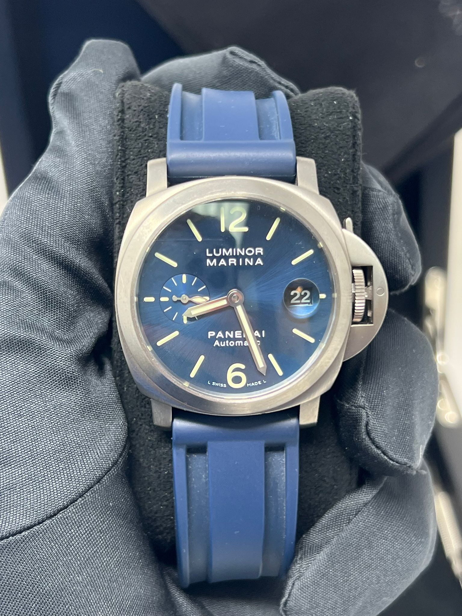 Panerai Luminor Marina - 40MM - Titanium - Blue Dial - PAM00283