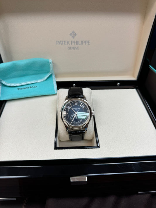 Patek Philippe Complications - Moonphase - 40 MM - White Gold - Blue Tiffany Stamped Dial - 5205G-013