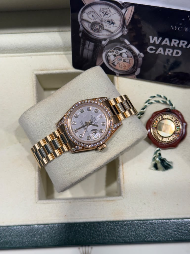 Rolex Lady-Datejust Yellow Gold - 26 MM - President Bracelet - Diamond Bezel - Meteorite Dial - 179158