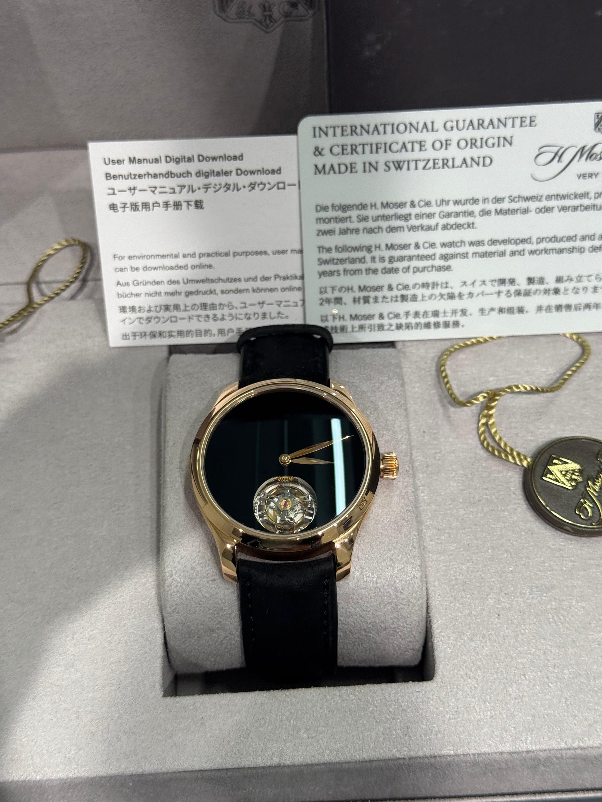 H. Moser & Cie Endeavour Tourbillon - 40 MM - Rose Gold - Black Dial - Leather Bracelet - 1804-0403