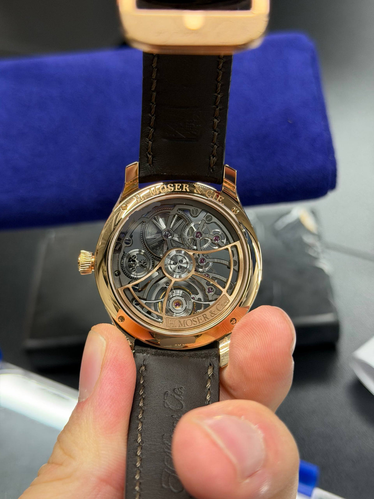 H. Moser &amp; Cie Endeavour Tourbillon Skeleton - 40 MM - Red Gold - Skeleton Dial - Leather Bracelet - 1814-0400