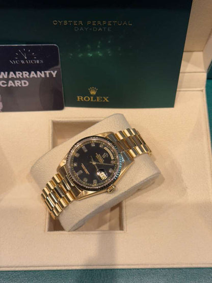 Rolex Day-Date - 36 MM - Yellow Gold - Black Diamond Dial - 18238 bkd