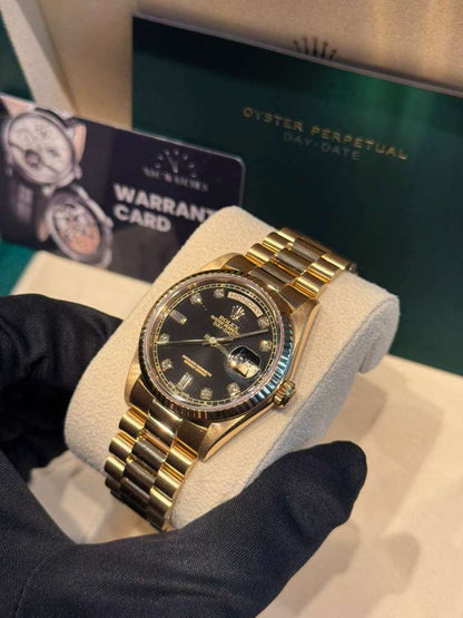 Rolex Day-Date - 36 MM - Yellow Gold - Black Diamond Dial - 18238 bkd